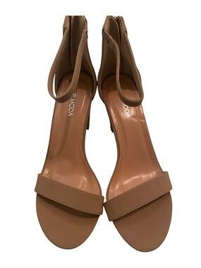 TOP MODA TAN HEELED SANDALS SIZE 8.5